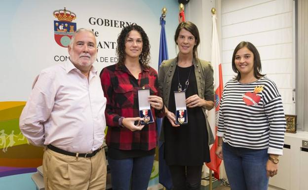 De izquierda a derecha, Ramón Ruiz, Verónica Cuadrado, Ruth Beitia y Zara Usurguía.