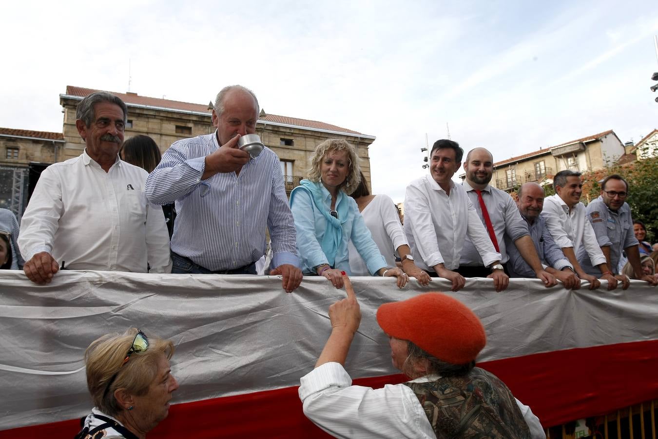 Búscate en las fotos si estuviste en el Día de Campoo