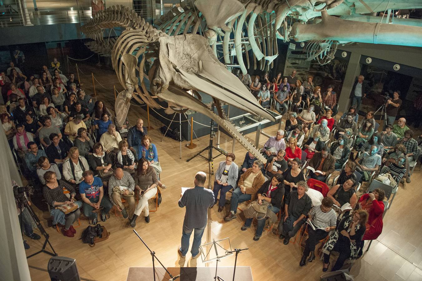 En dos ocasiones La Surada se 'tomo' el Museo Marítimo