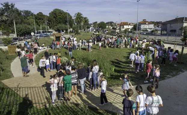 San Román y el colegio Verdemar cuentan con un nuevo parque