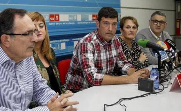 Torrelavega abre la batalla entre los afines a Zuloaga y a Díaz Tezanos