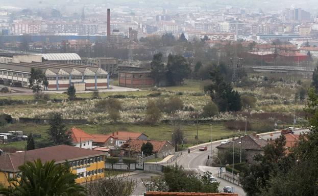 Torrelavega rechaza el proyecto de centro comercial en los terrenos de Sniace hasta el nuevo Plan General