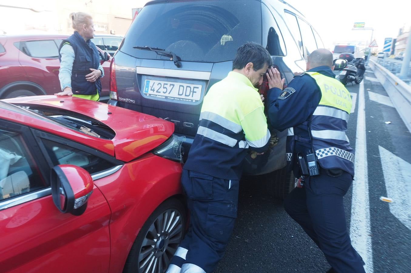 Colisión en cadena en la Avenida de Parayas