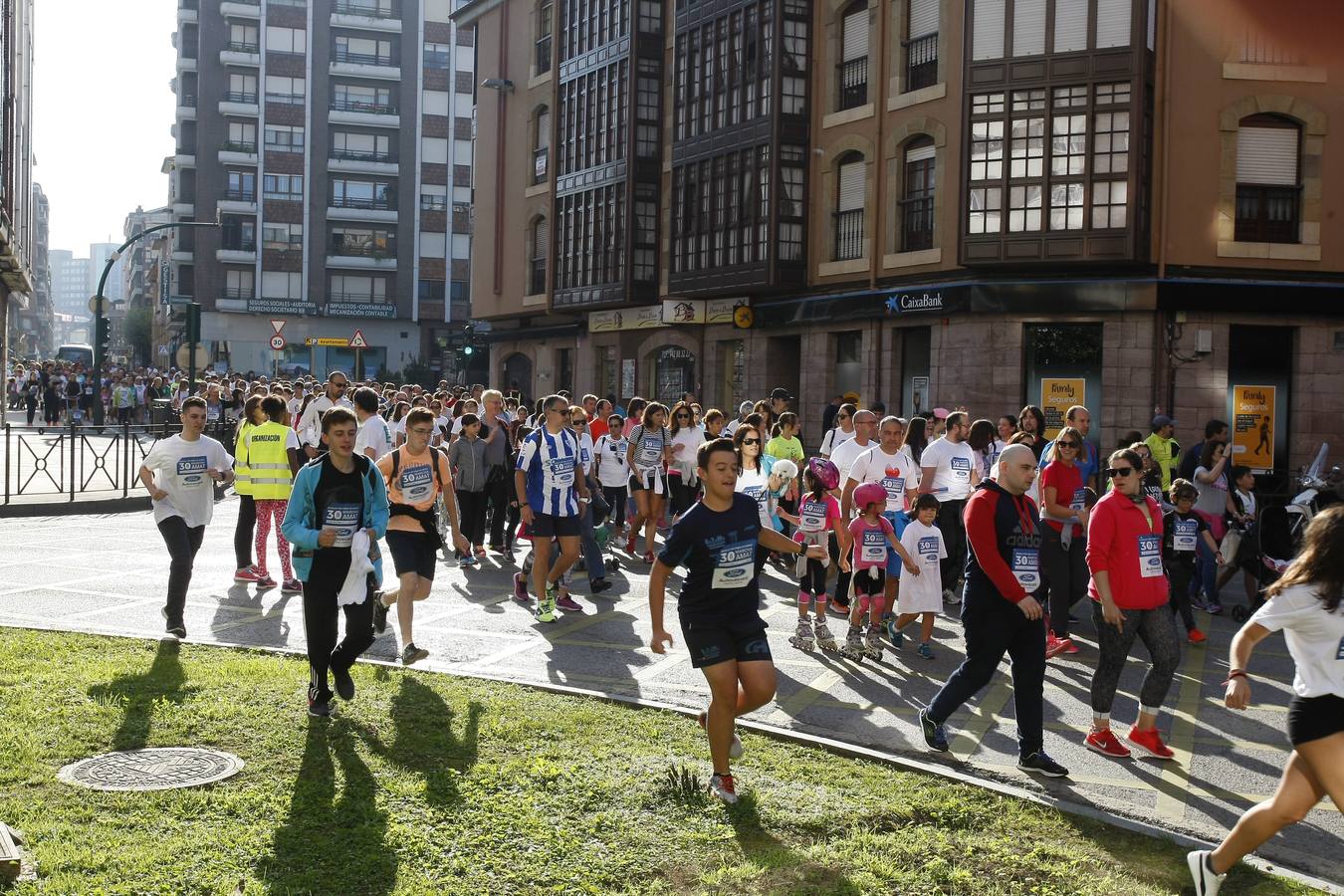 Multitudinaria marcha en favor de Amat