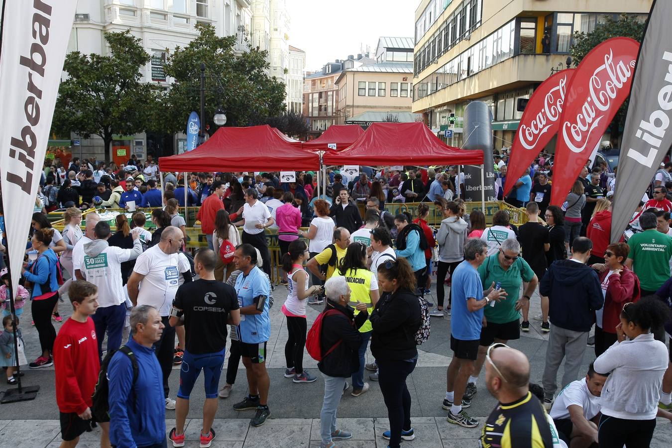 Multitudinaria marcha en favor de Amat