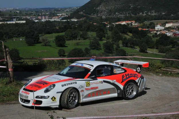 Marcos Diego e Iván Bartolomé estarán en la salida con su Porsche 997 Gt3. 