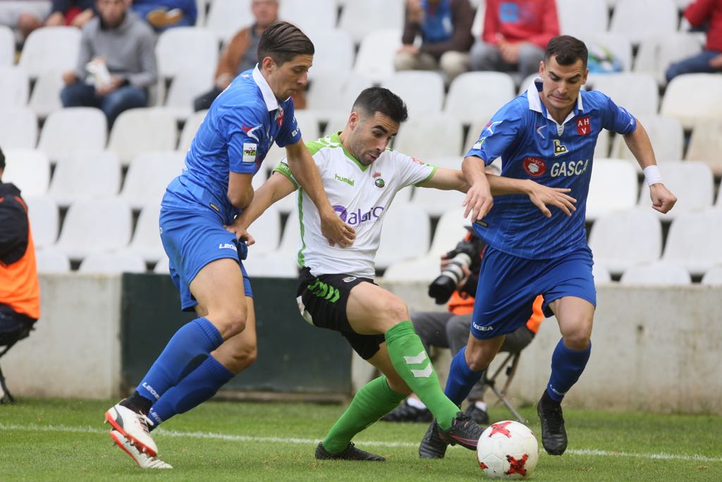 Imágenes del partido Racing-Barakaldo