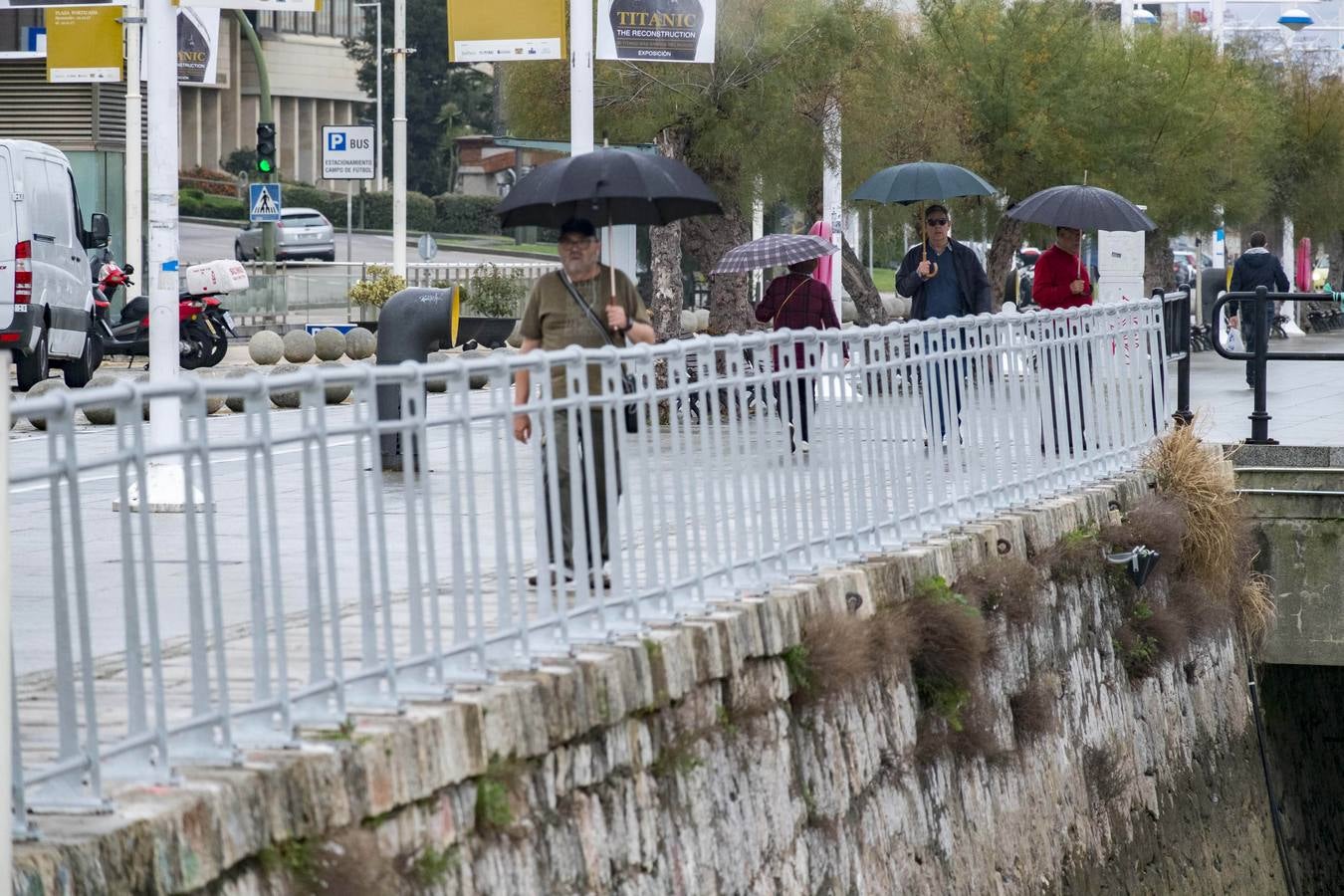 Dársena de Puertochico. En instalación, acero y malla. 