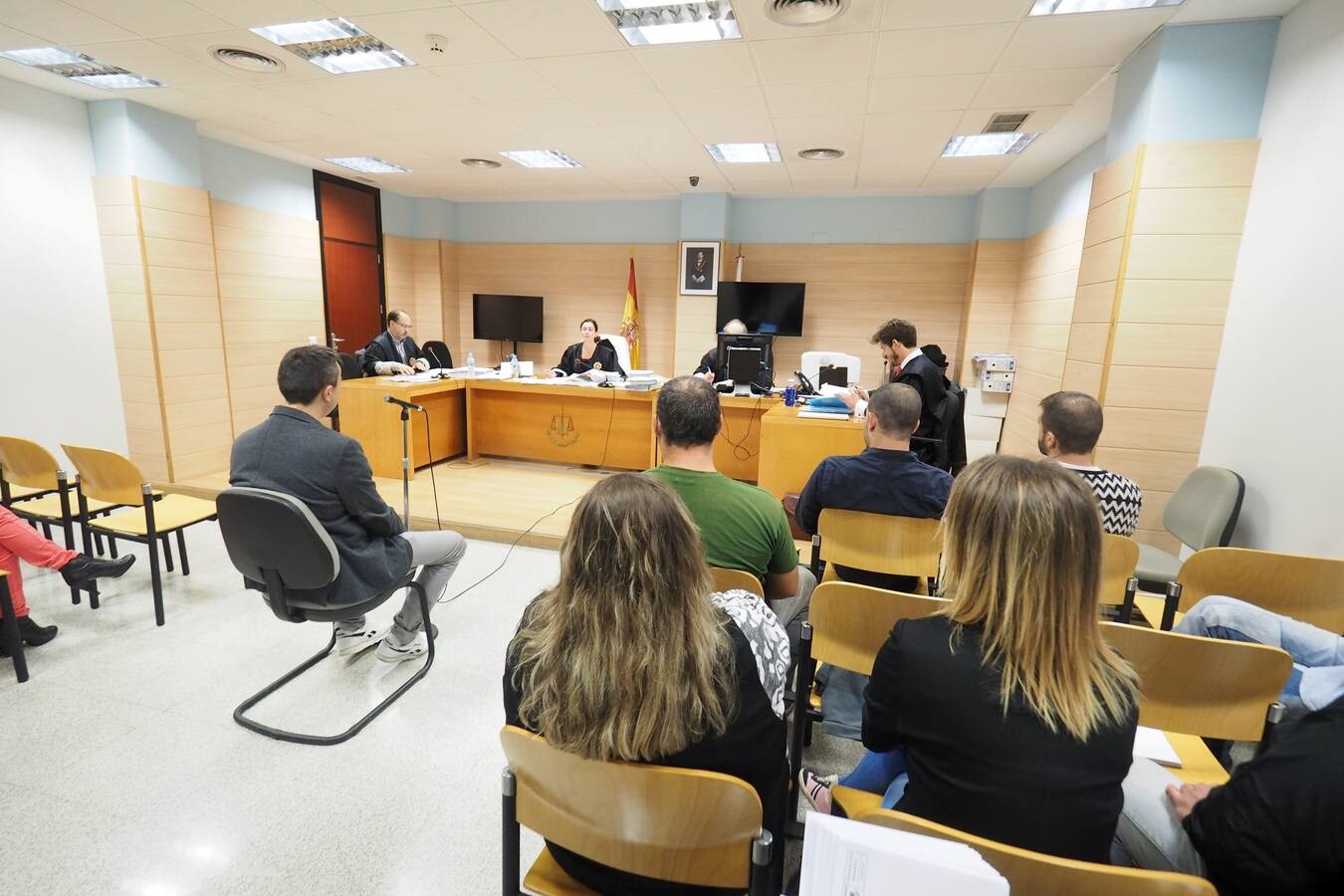 Juicio contra tres representantes de la Asociación Cannábica Bolera-Besaya