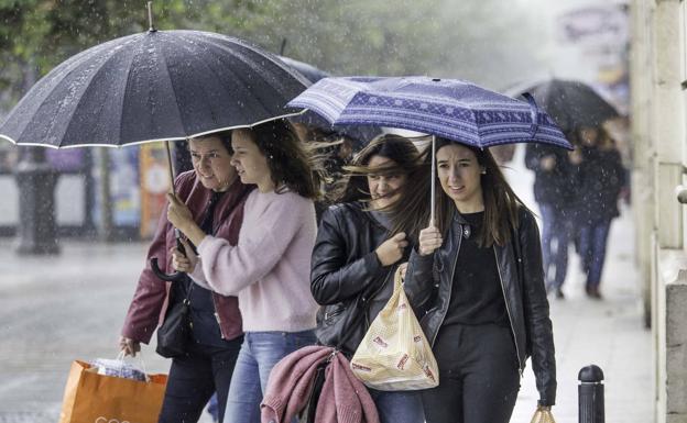 Lluvia y viento, hoy en Santander.