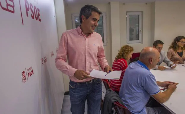 Zuloaga no repetirá como líder del PSOE de Bezana