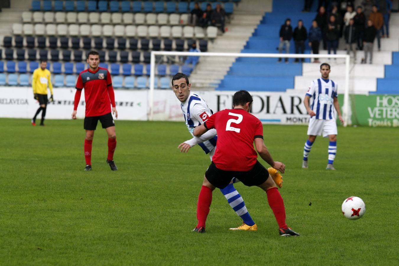 Imágenes del partido de la Gimnástica contra el Castro
