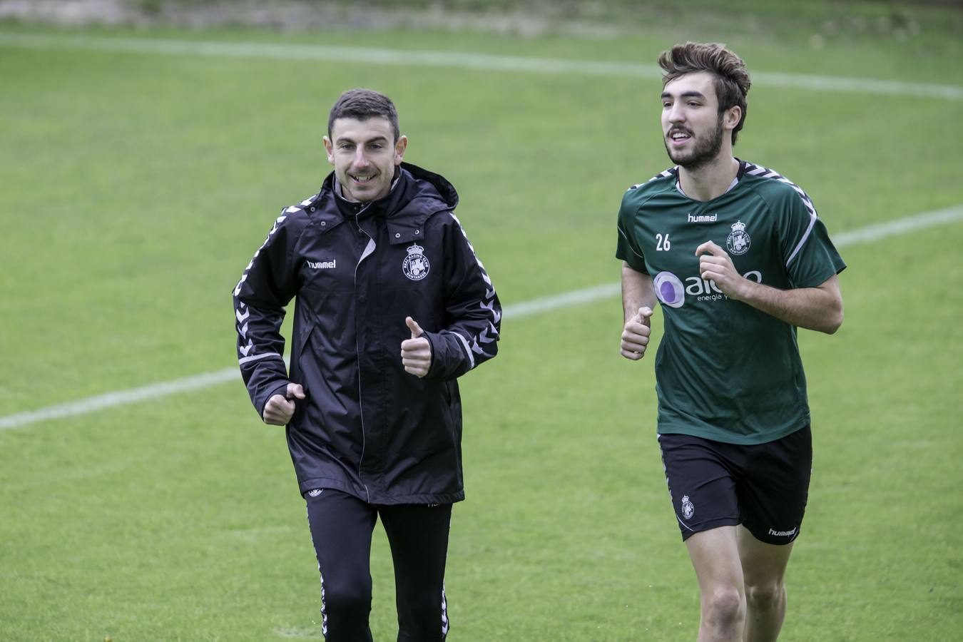 Entrenamiento del Racing bajo la lluvia
