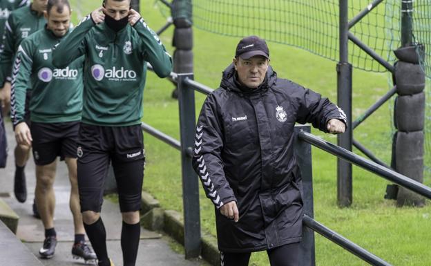 Ángel Viadero, en un entrenamiento reciente en La Albericia. 