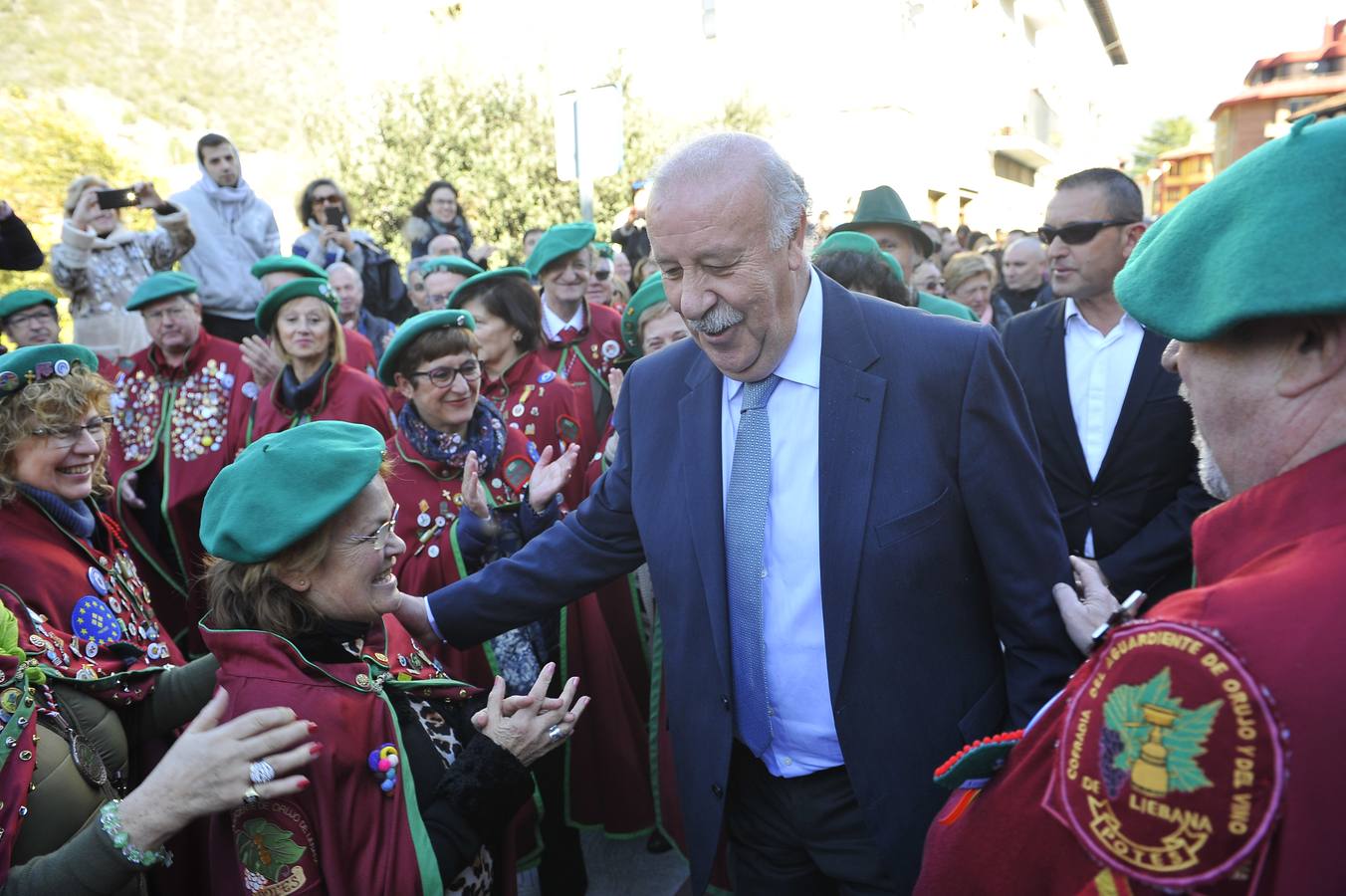 Potes se viste de gala para recibir al exseleccionador español de fútbol en una nueva edición de la Fiesta del Orujo.