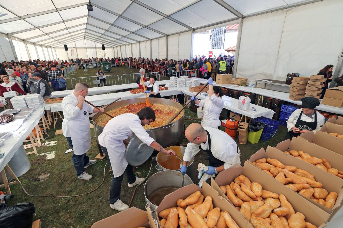 La XIII Feria de la Alubia y la Hortaliza quiere demostrar que esta legumbre se puede cocinar tanto en salado como en dulce