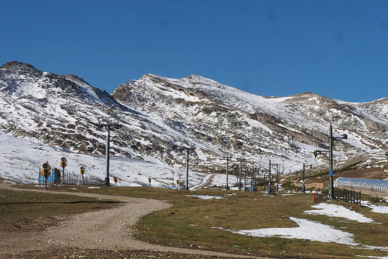 No queda nieve en Alto Campoo