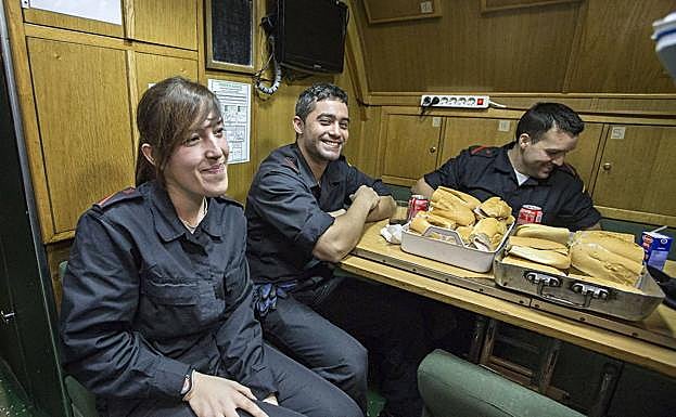 Imagen principal - Camaradas hasta la muerte