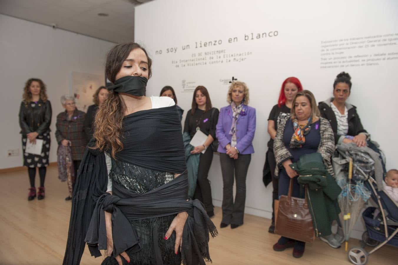 Lucía Serrano. Actos en la Biblioteca central de Santander