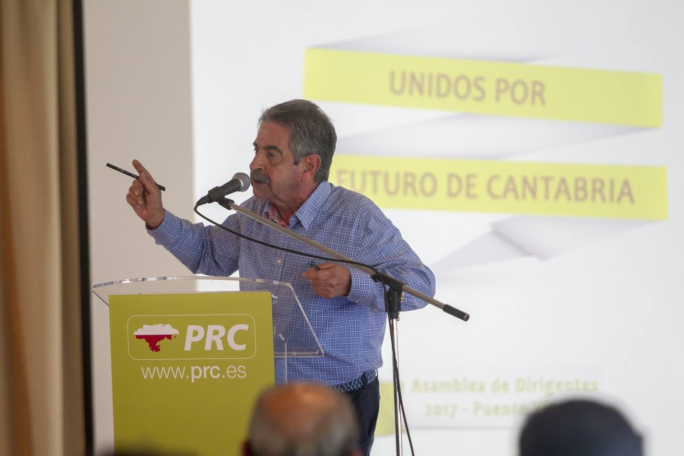 Asamblea de dirigentes del PRC, celebrada en el Balneario de Puente Viesgo