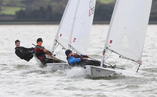 Tres participantes en Laser Radial, en la única regata que pudieron disputar en la bahía, al igual que el resto de clases.