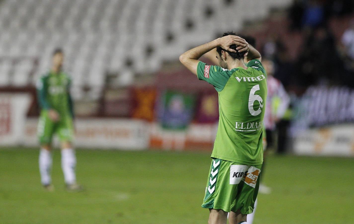 El Racing pierde en Logroño (2-1)