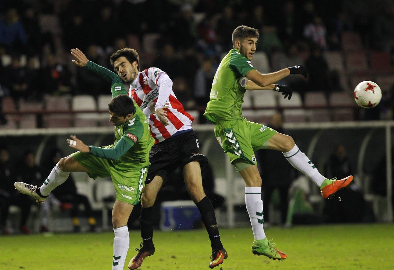 El Racing pierde en Logroño (2-1)