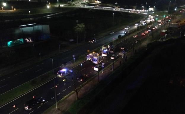 Imagen de momentos después del accidente, cuando ya habían llegado tres ambulancias