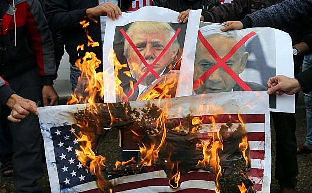 Miles de palestinos protestan en Cisjordania y Gaza contra los planes de Trump sobre Jerusalén