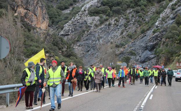 «Que apliquen el 155 al Desfiladero y nos lo devuelvan cuando encaje en la Constitución»