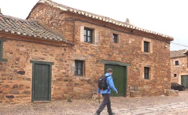 DE SAN MARTÍN DEL CAMINO A FONCEBADÓN