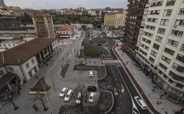 Vista de la plaza de las Estaciones tras el proyecto de renovación acometido. 