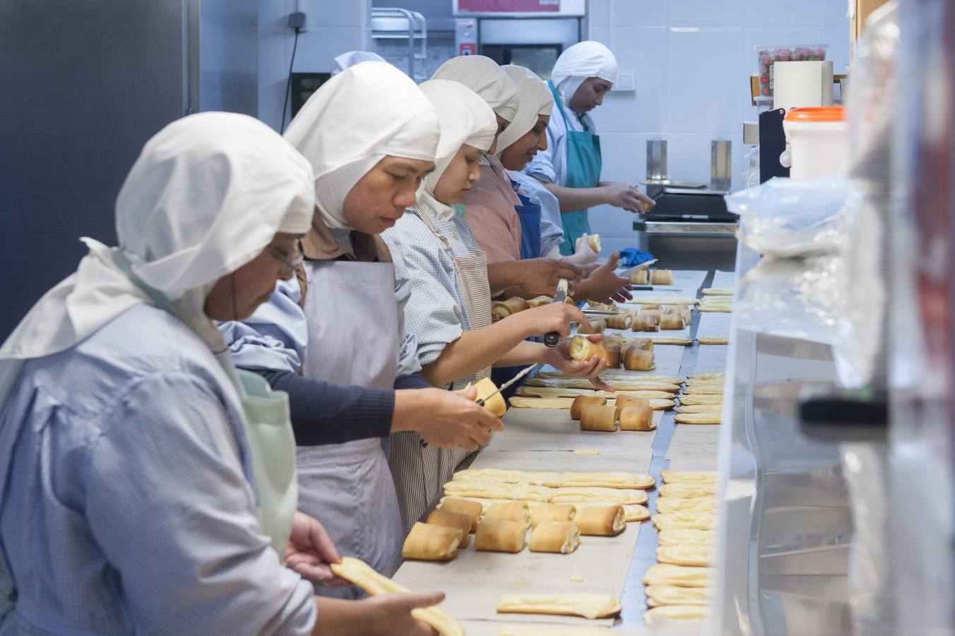 Monjas de clausura descubren los secretos de su repostería