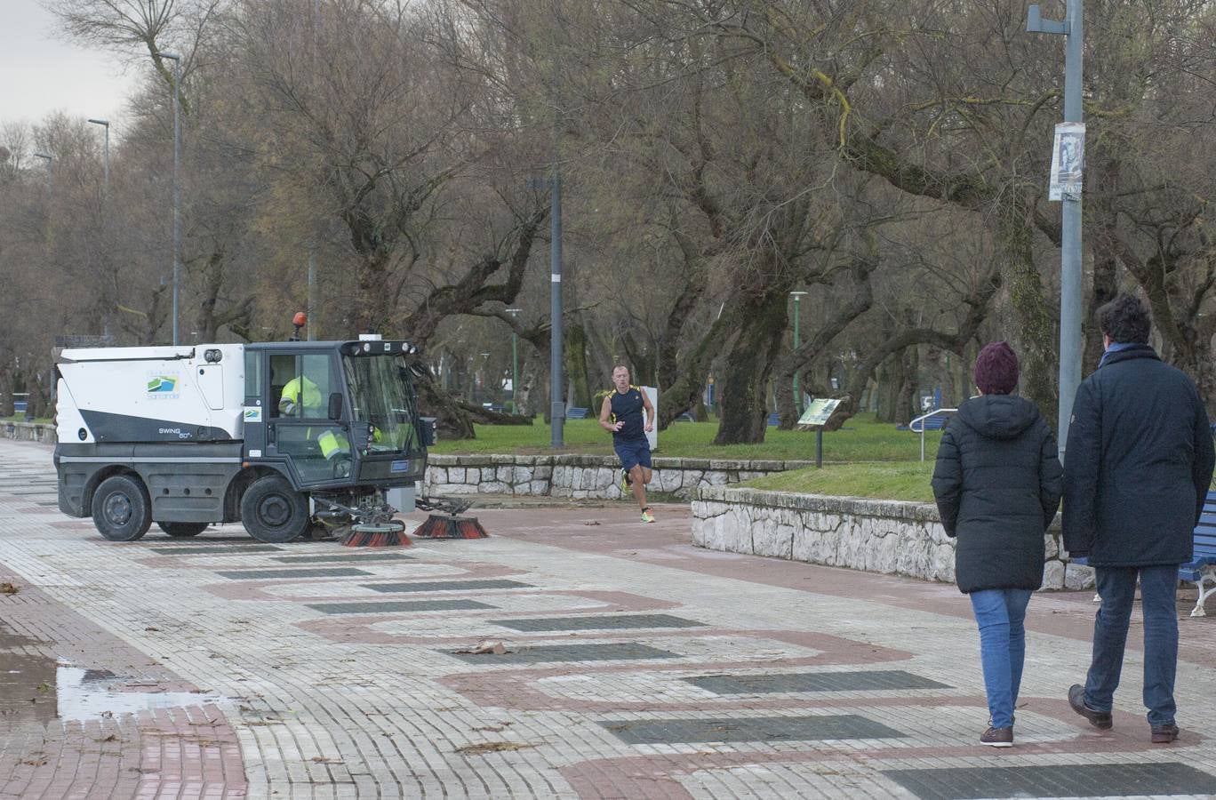 Un reguero de incidencias por el temporal de viento &#039;Bruno&#039; en Cantabria