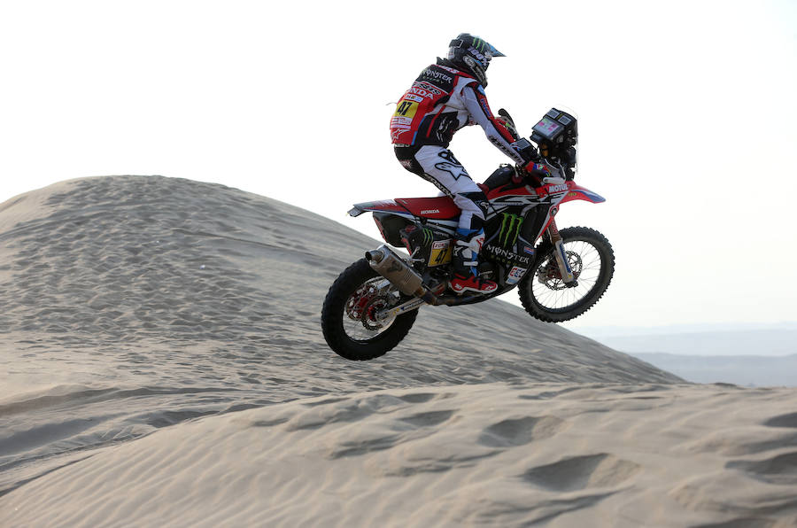 El argentino Kevin Benavides, durante la tercera etapa del Dakar. 