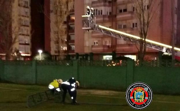 Imagen publicada por el cuerpo de bomberos en su cuenta de Twitter.