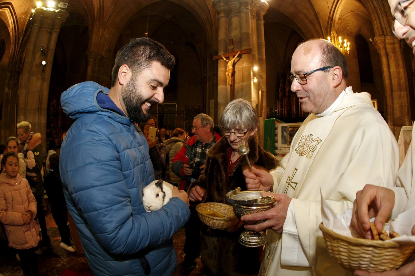 La bendición para las mascotas de Torrelavega el día de San Antón