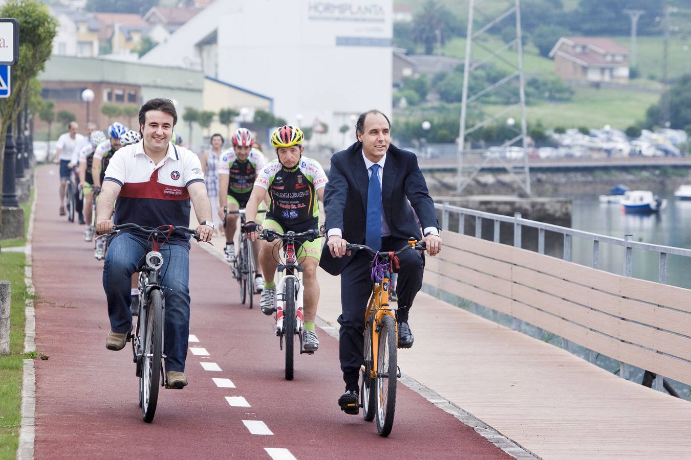 Inauguración del carril bibi Astillero - Camargo en el año 2012