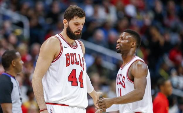 Nikola Mirotic, con gesto serio. 