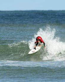 Imagen secundaria 2 - Ariane Ochoa y Vicente Romero, vencedores de la Invernal de Laredo 2018