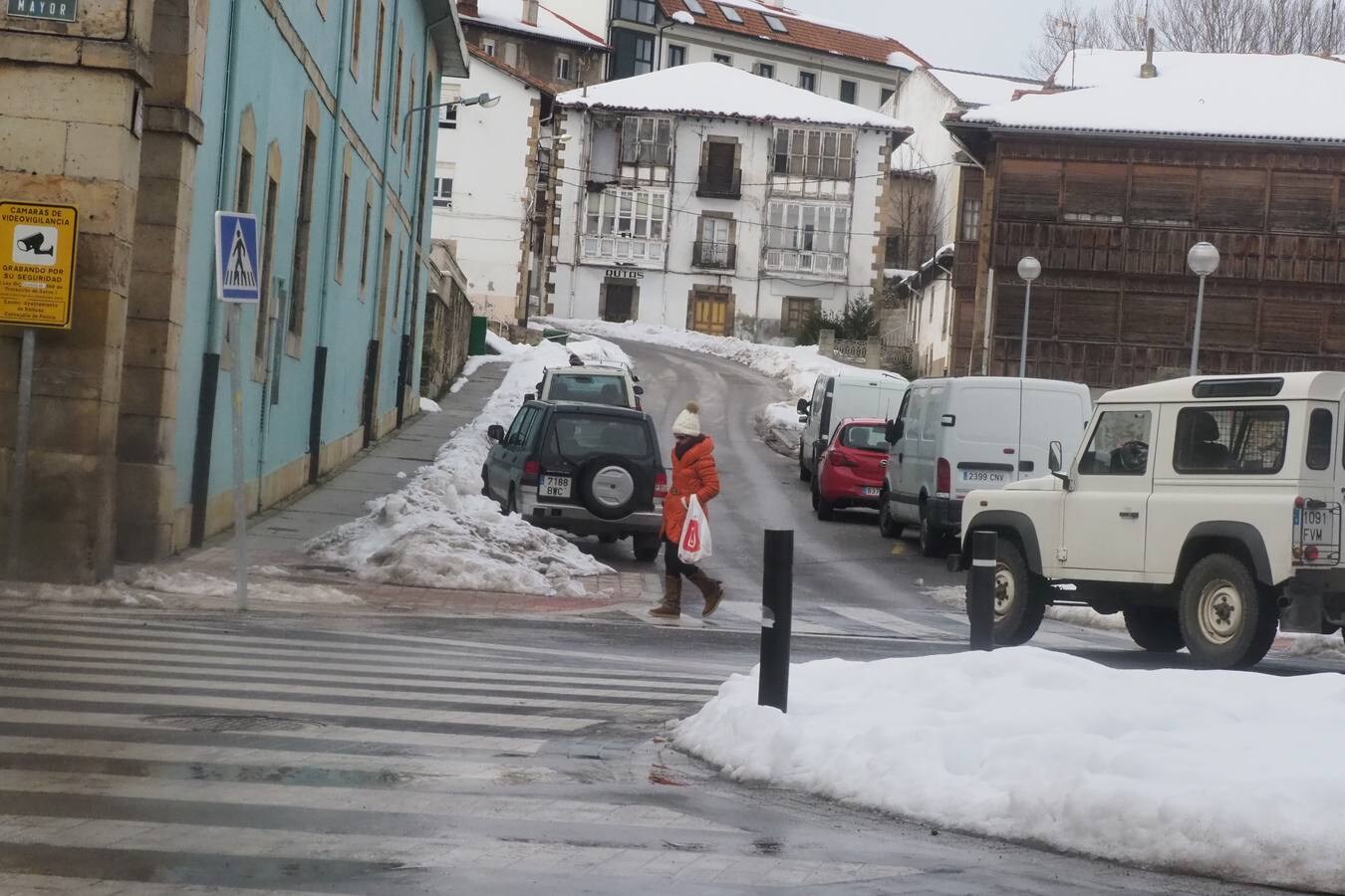 Cañeda, Soto y Reinosa muestran aun un paisaje blanco con grandes acumulaciones de nieve