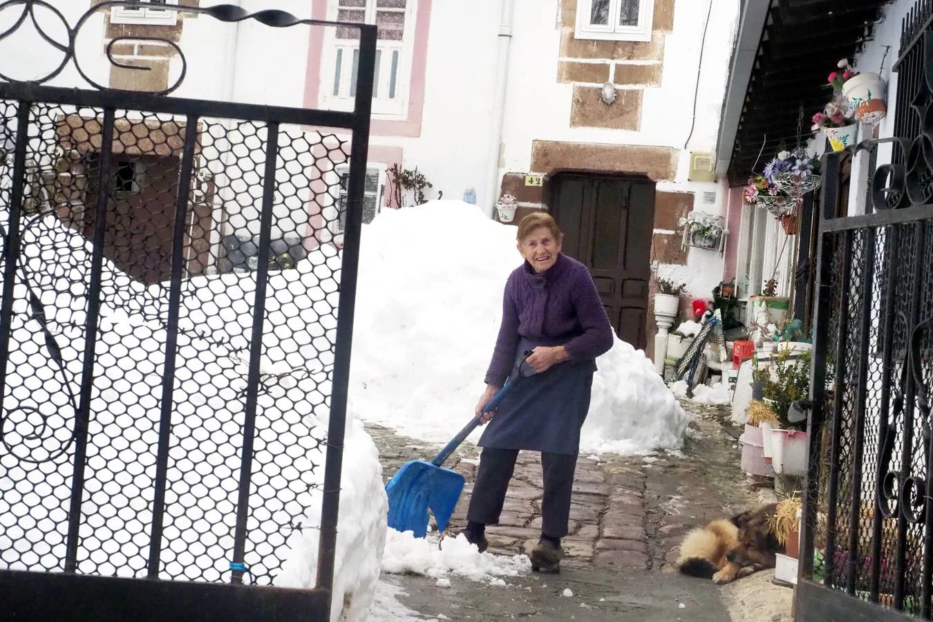 Cañeda, Soto y Reinosa muestran aun un paisaje blanco con grandes acumulaciones de nieve