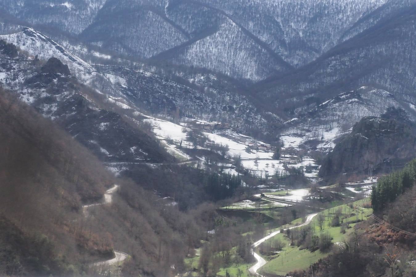 Un paseo por San Glorio bajo la nieve