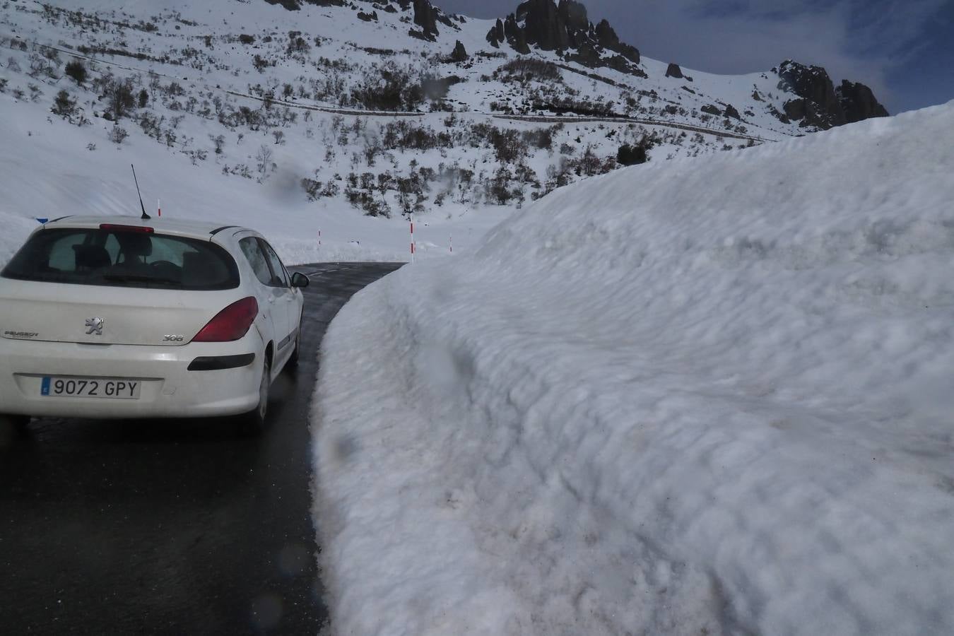 Un paseo por San Glorio bajo la nieve