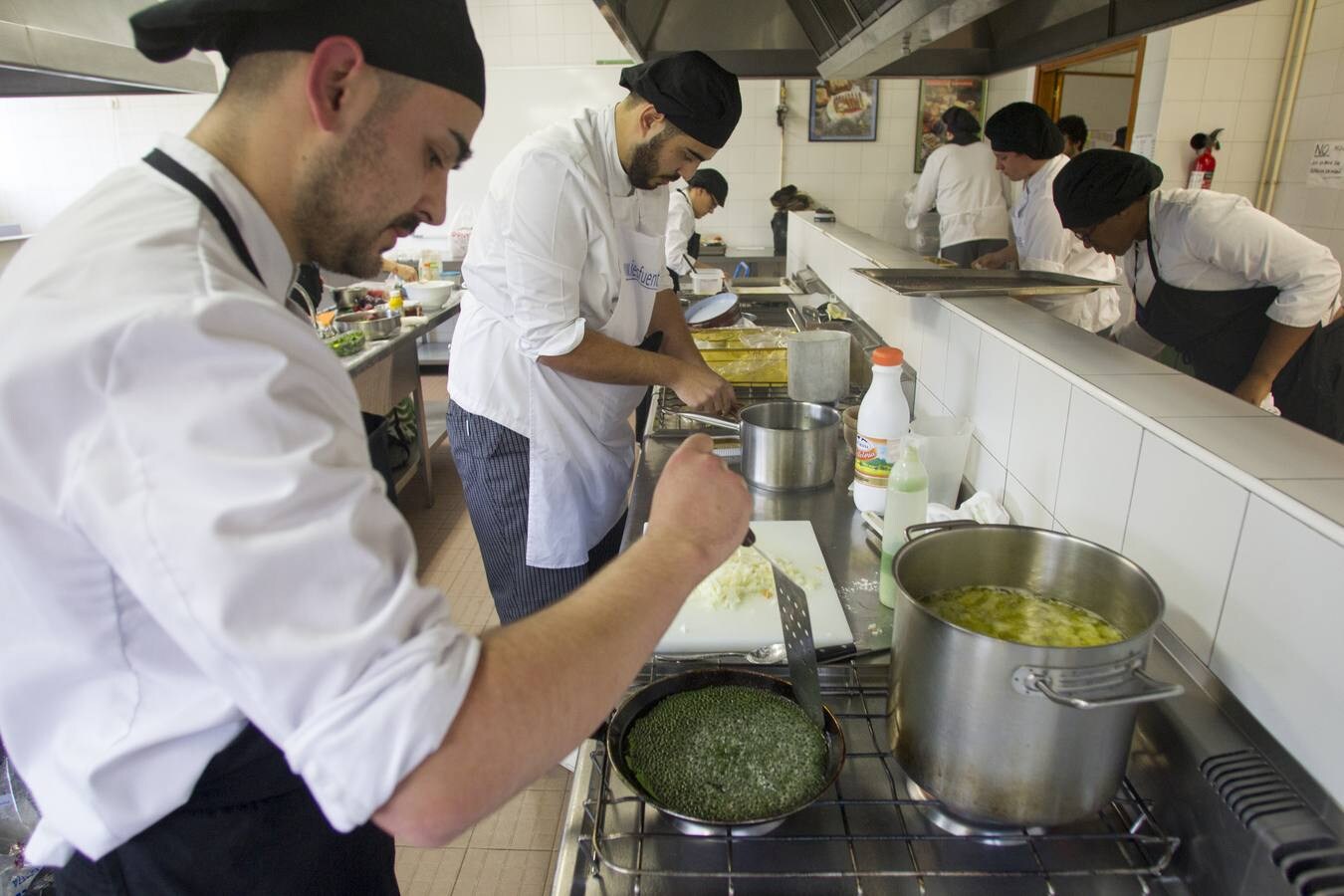 Las mejores imágenes del evento que organiza El Diario Montañés para premiar a los mejores estudiantes de cocina de Cantabria.