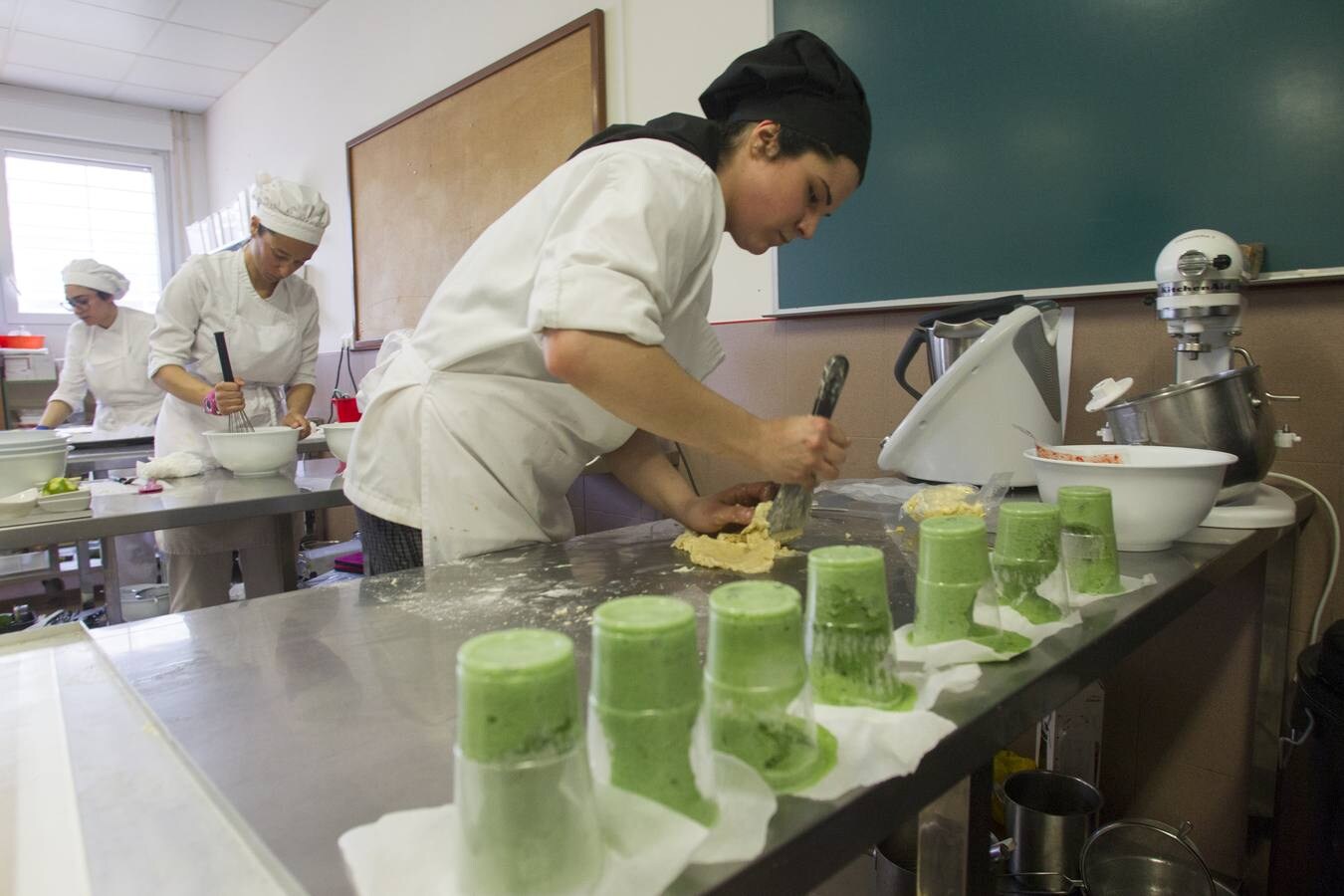 Las mejores imágenes del evento que organiza El Diario Montañés para premiar a los mejores estudiantes de cocina de Cantabria.