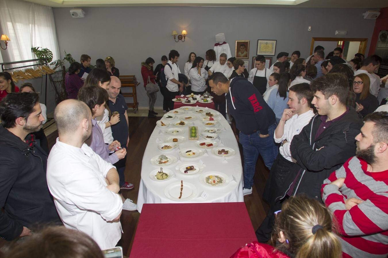 Las mejores imágenes del evento que organiza El Diario Montañés para premiar a los mejores estudiantes de cocina de Cantabria.