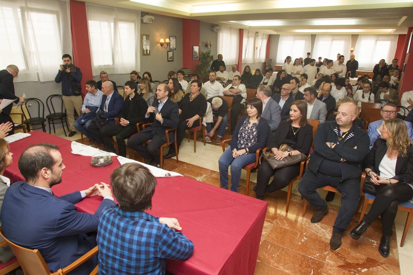 Las mejores imágenes del evento que organiza El Diario Montañés para premiar a los mejores estudiantes de cocina de Cantabria.