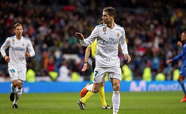 El Real Madrid resuelve el test con eficacia