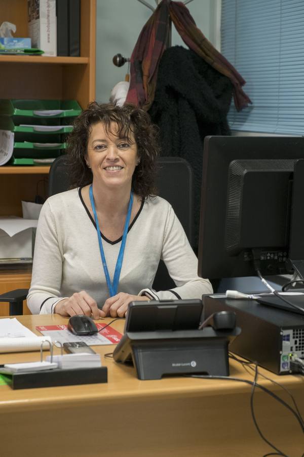 Pilar Martínez Caso. Jefa de Grupo de Admisión de Urgencias. «Tendría que haber más mujeres en puestos con mando, aunque lo vamos consiguiendo».